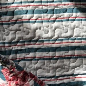 Quilt with 2 shams